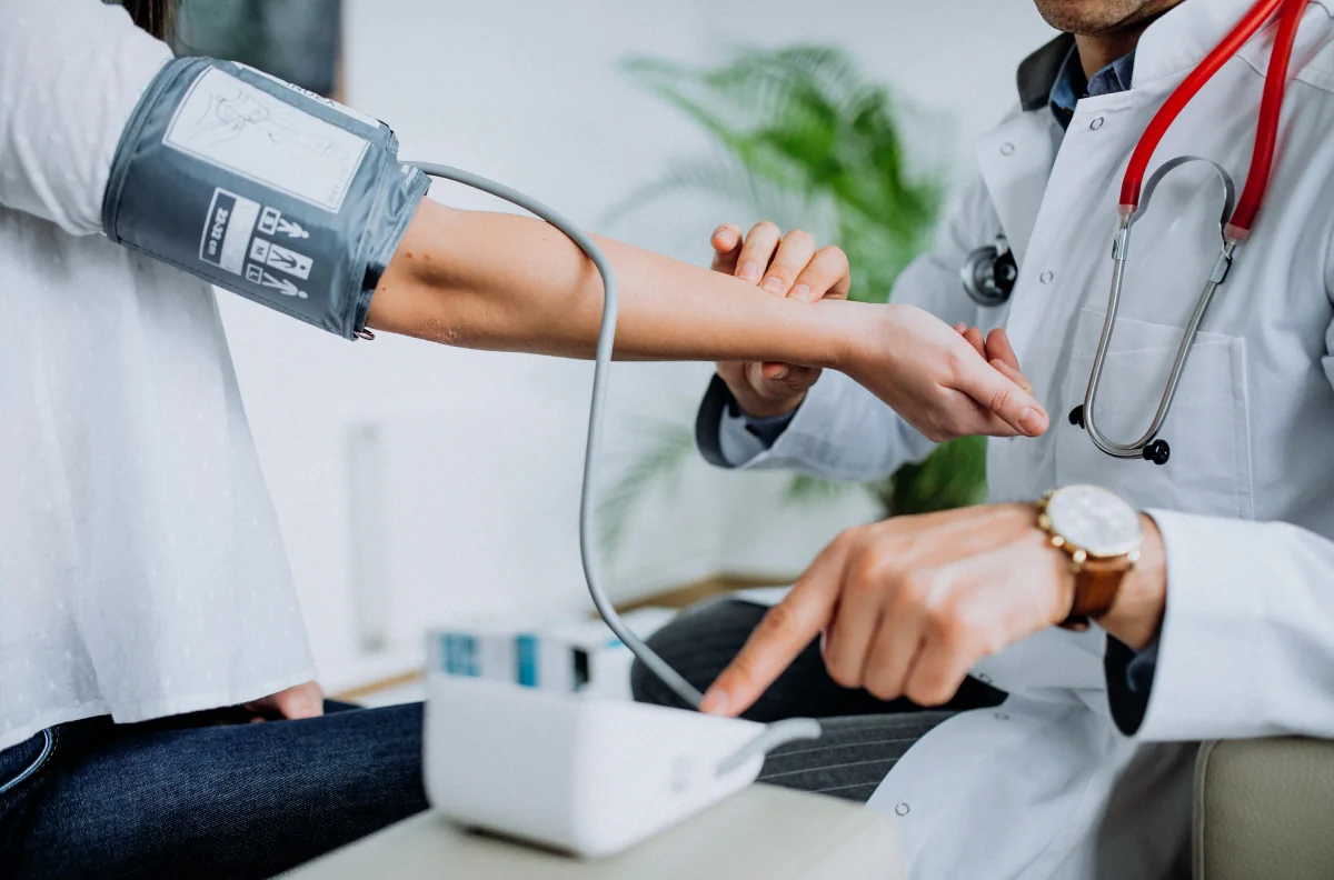 Bác Sĩ Gia Đình Là Gì? Lợi Ích Khi Khám Tại Phòng Khám Bác Sĩ Gia Đình